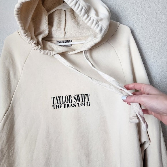TAYLOR SWIFT The Eras Tour Graphic Hoodie In Almond size‎ L - Picture 6 of 9